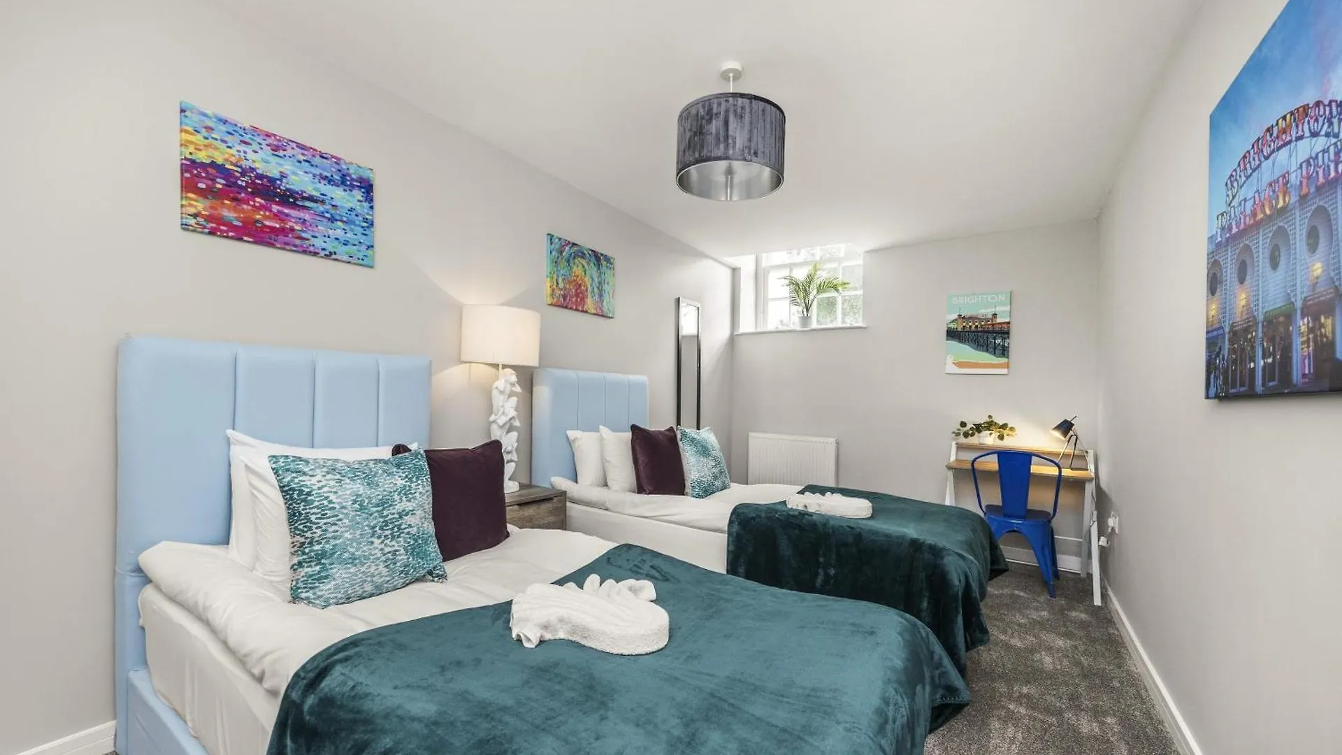 Buzzing Brighton Apartment 2 By My Getaways